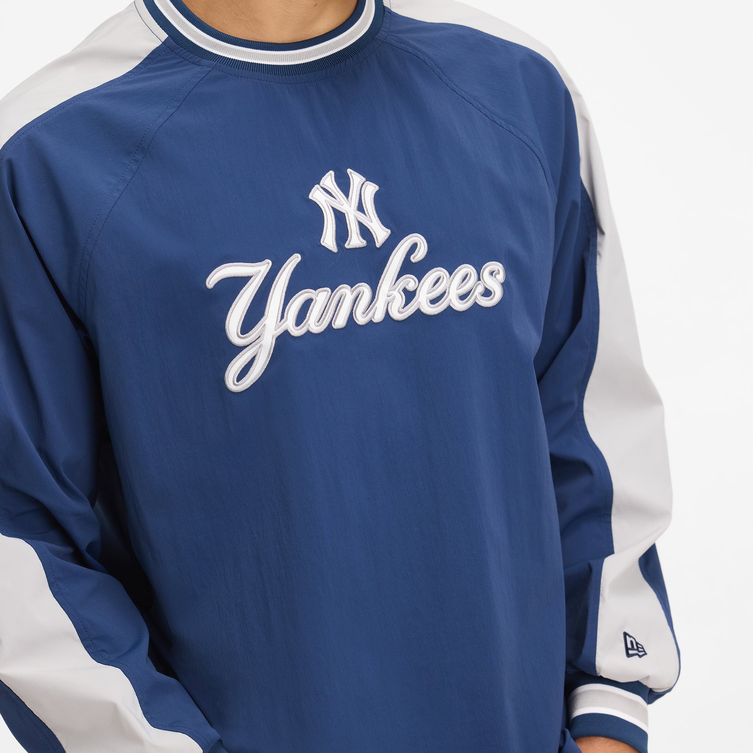 New York Yankees Blue Windbreaker - Image 4