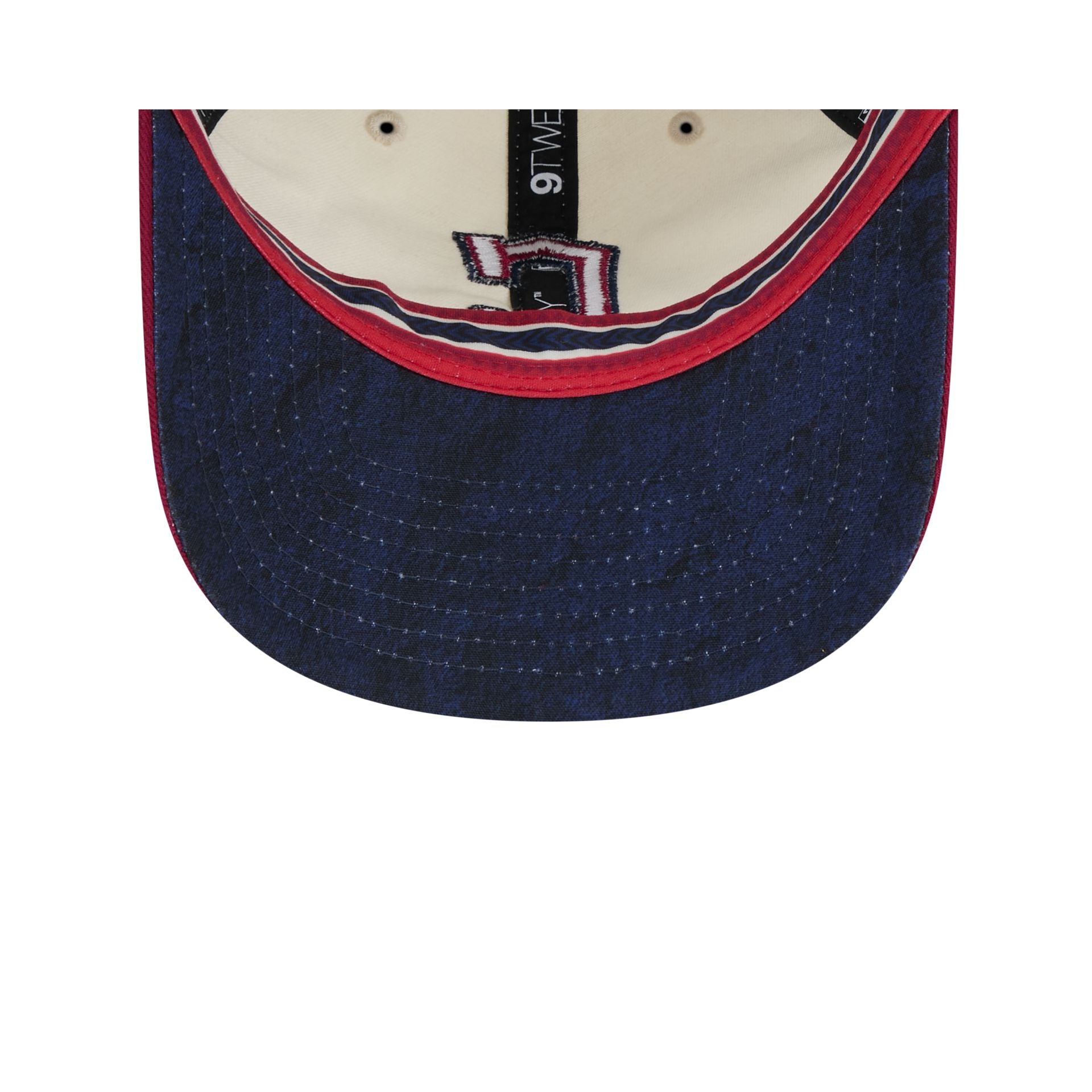 Cleveland Guardians City Connect 9TWENTY Adjustable Hat - Image 7