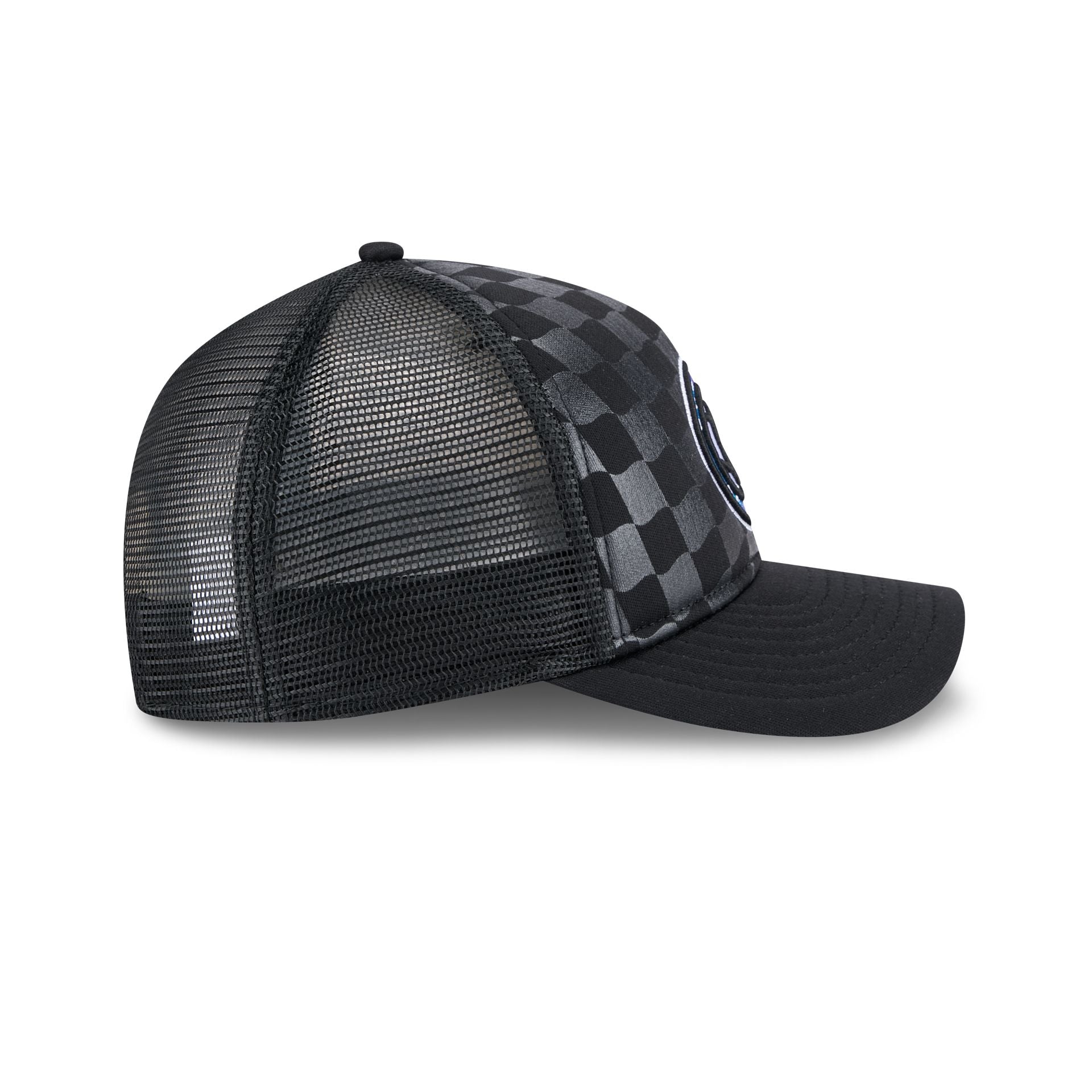 Brooklyn Nets Gradient Raceway 9FORTY M-Crown A-Frame Trucker Hat - Image 5