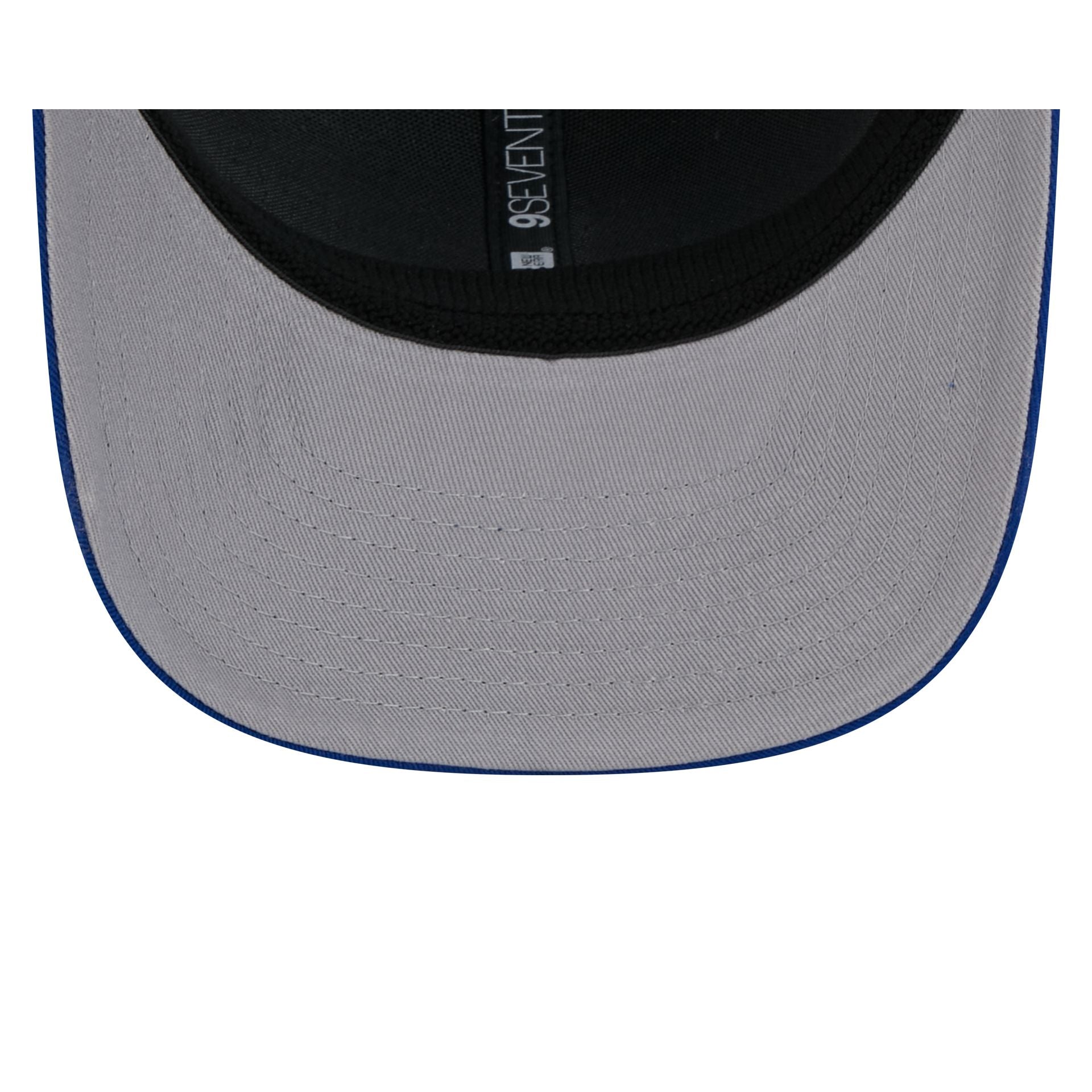 Vancouver Canucks Team 9SEVENTY Trucker Hat - Image 7