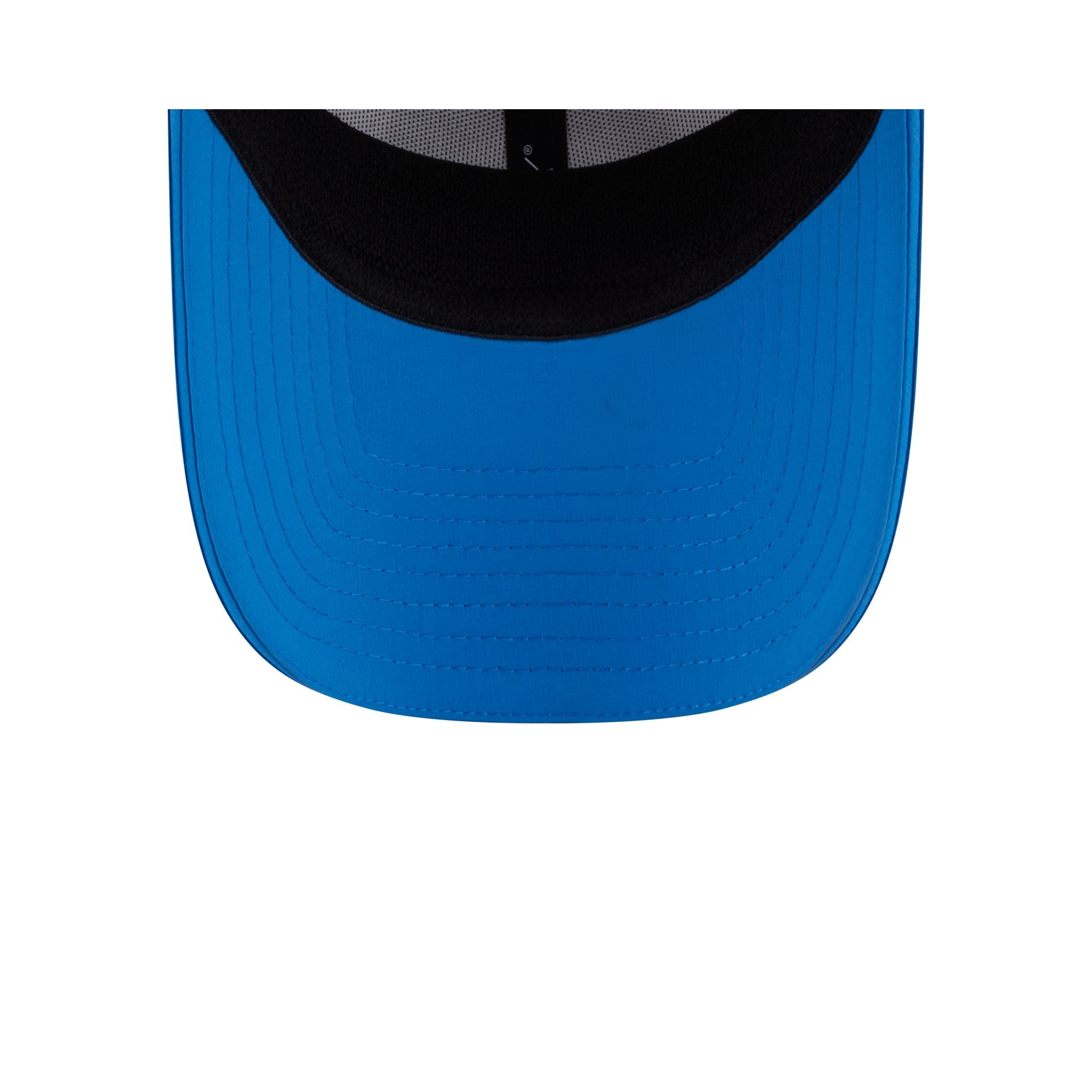 Los Angeles Chargers 2025 Training 39THIRTY Stretch Fit Hat - Image 7
