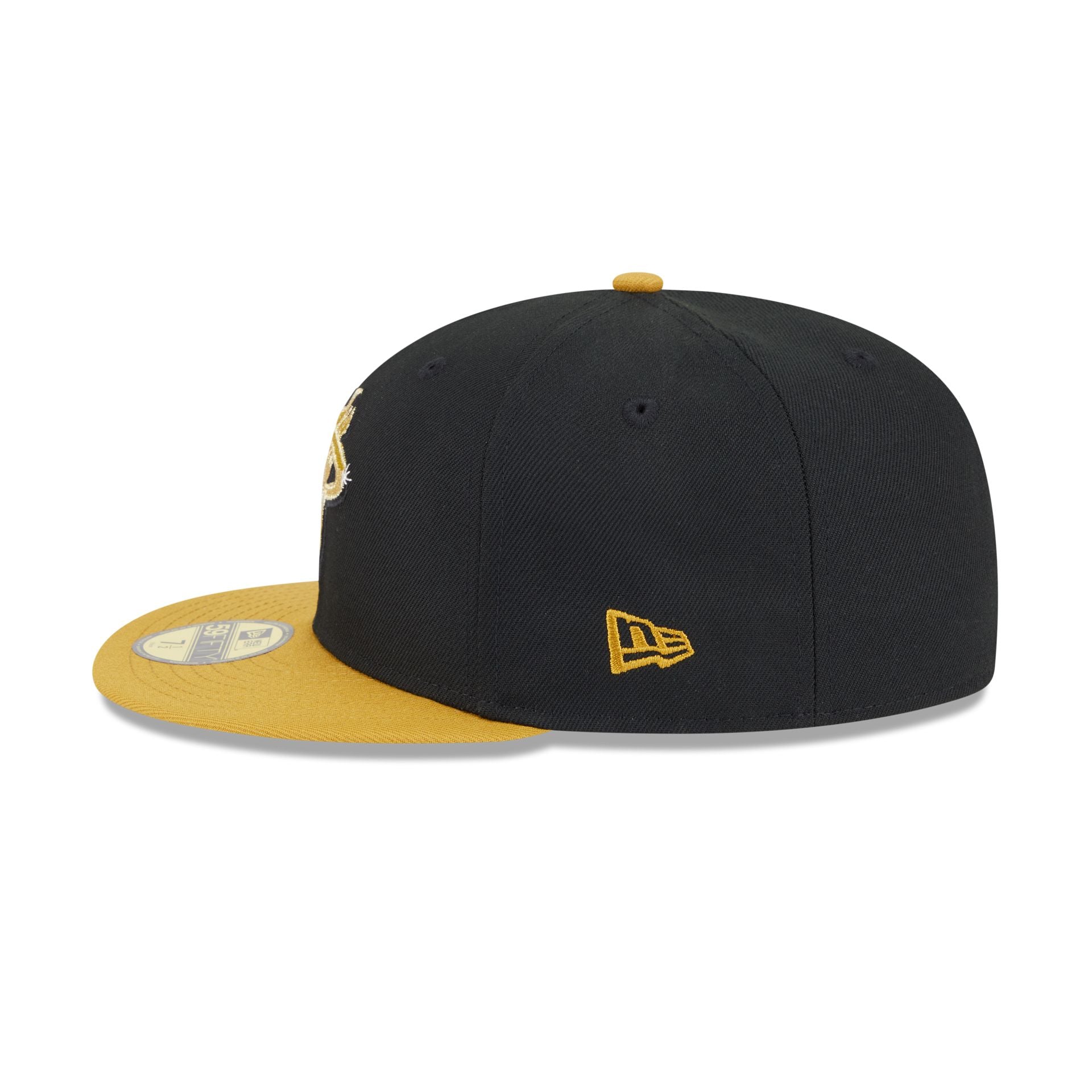 Miami Heat Metallic Gold Logo 59FIFTY Fitted Hat - Image 4