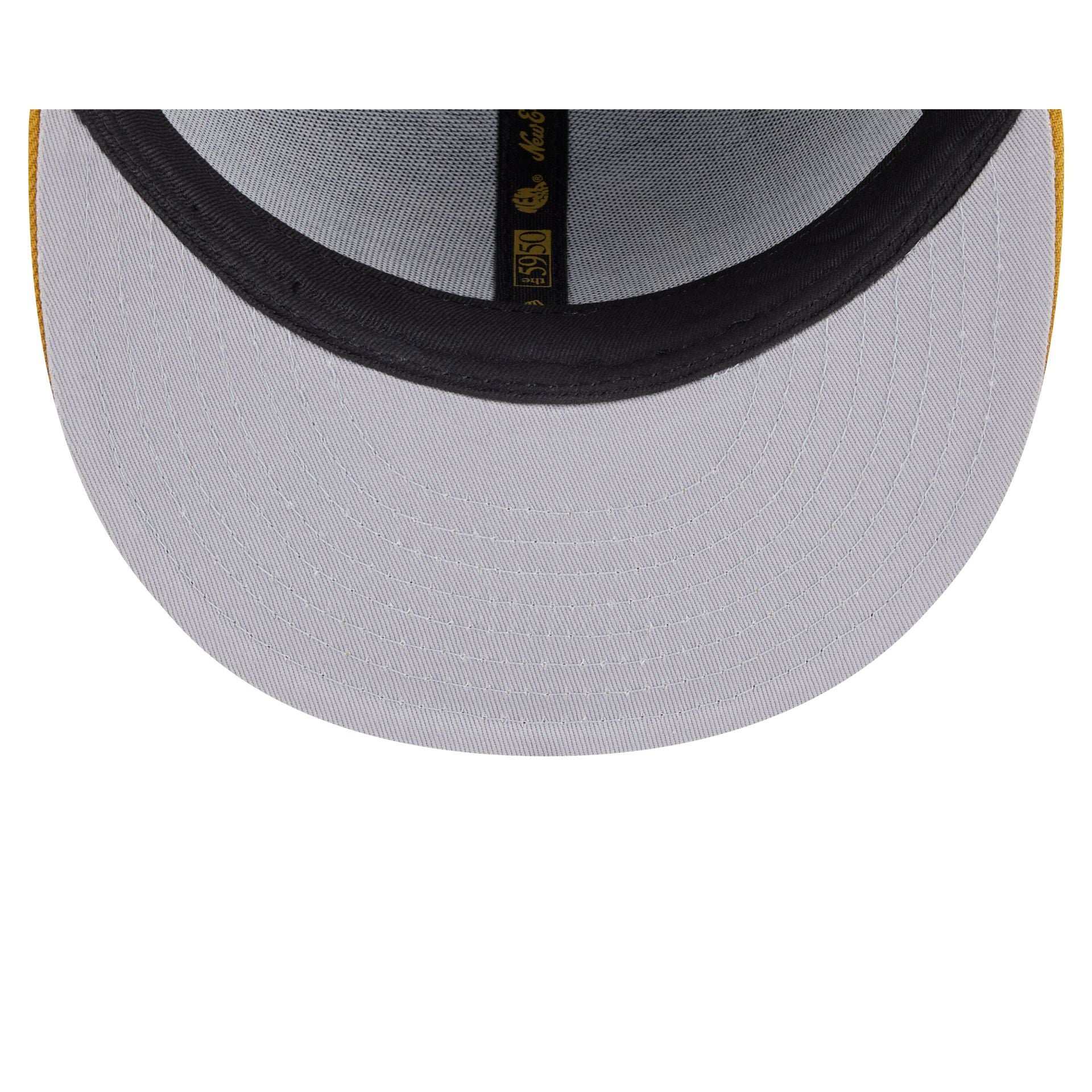 New York Knicks Metallic Gold Logo 59FIFTY Fitted Hat - Image 7