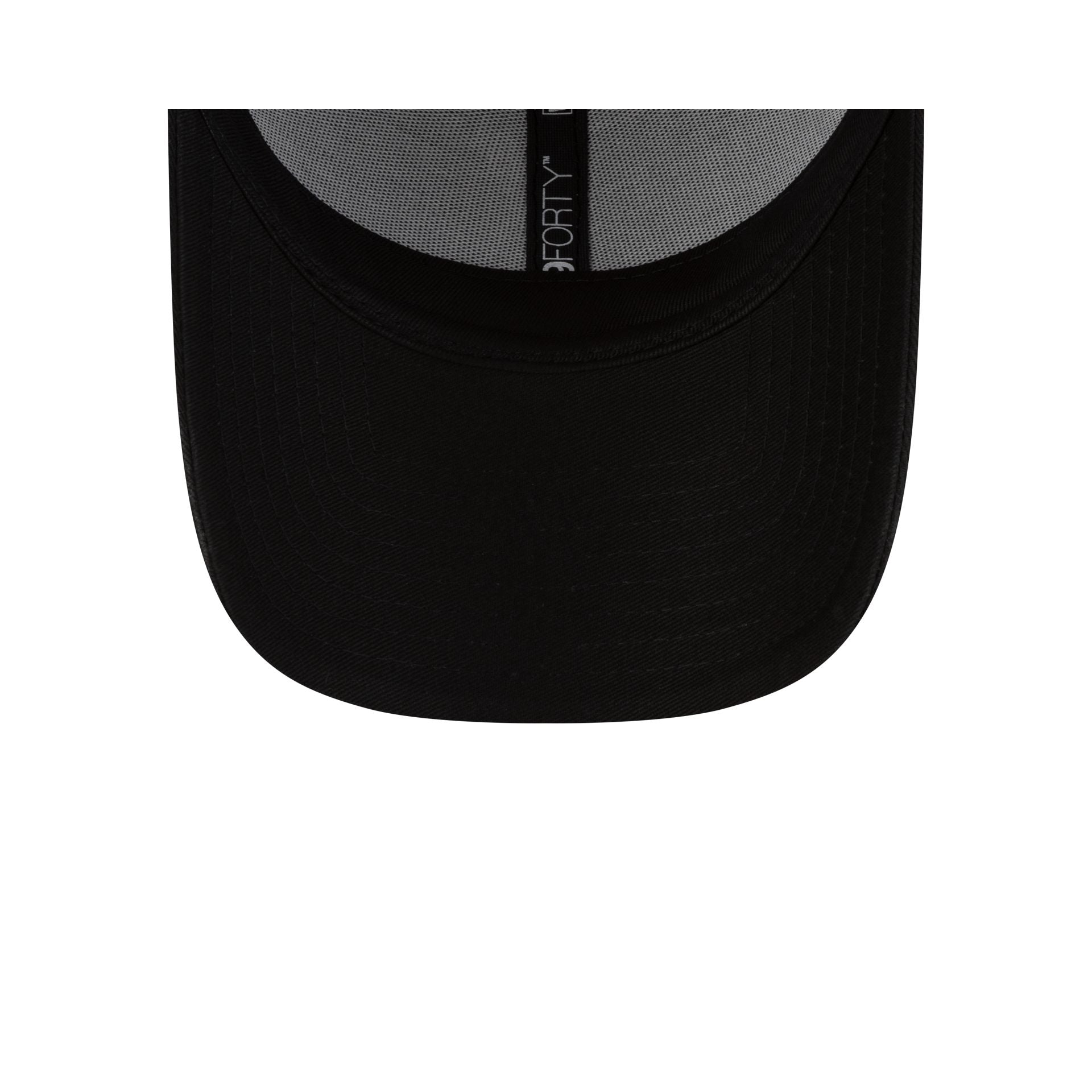 Liverpool FC Core Black 9FORTY Adjustable Hat - Image 7