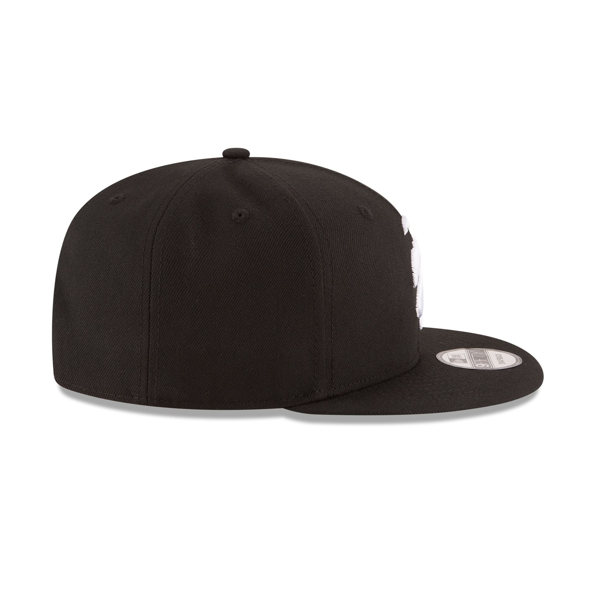 Toronto Raptors Basic Black & White 9FIFTY Snapback Hat - Image 5