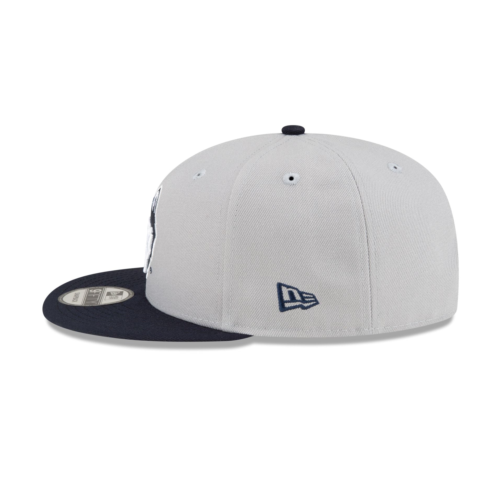 Connecticut Huskies 9FIFTY Snapback Hat - Image 5