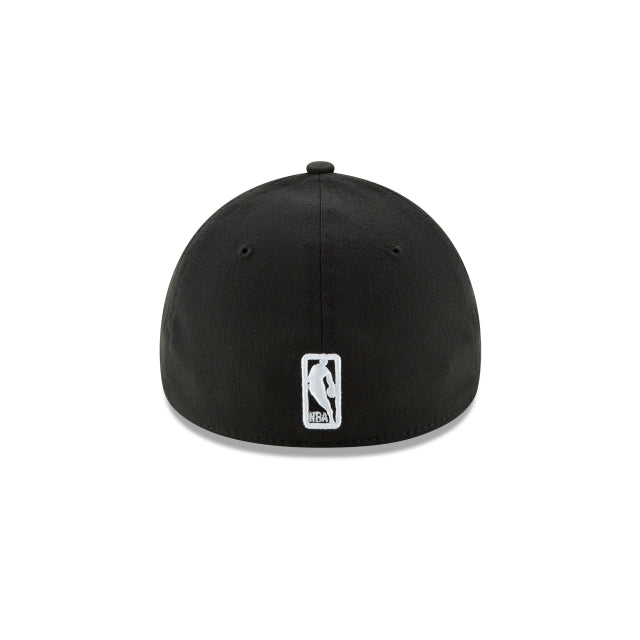 Chicago Bulls Team Classic 39THIRTY Stretch Fit Hat - Image 4